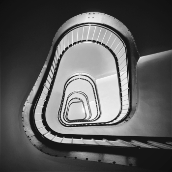 Treppenhaus im Olex-Haus © bildraum-f | fotografie