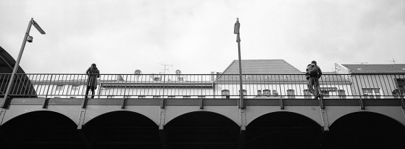 Einsamkeit der Großstadt, Görlitzer Bahnhof, Kreuzberg  - © bildraum-f | fotografie